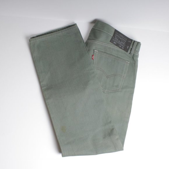 Levis 501 Jeans - Picture 3 of 9